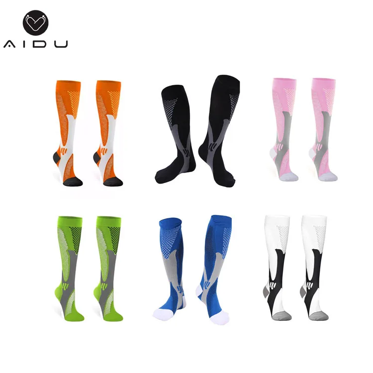 Wholesale custom logo men nylon compression socks graduated long running football socks