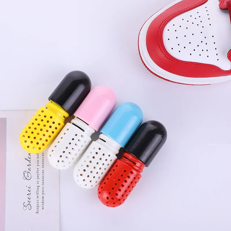 Capsule shape shoe protection deodorant Dryer Moisture Absorber