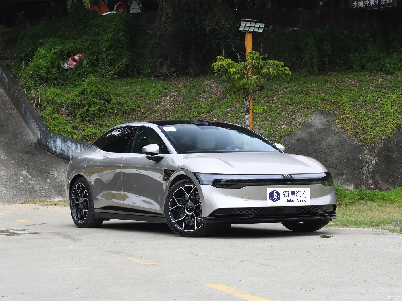 Электрический автомобиль Zeekr 007 для взрослых новый Подержанный Электромобиль высокая скорость