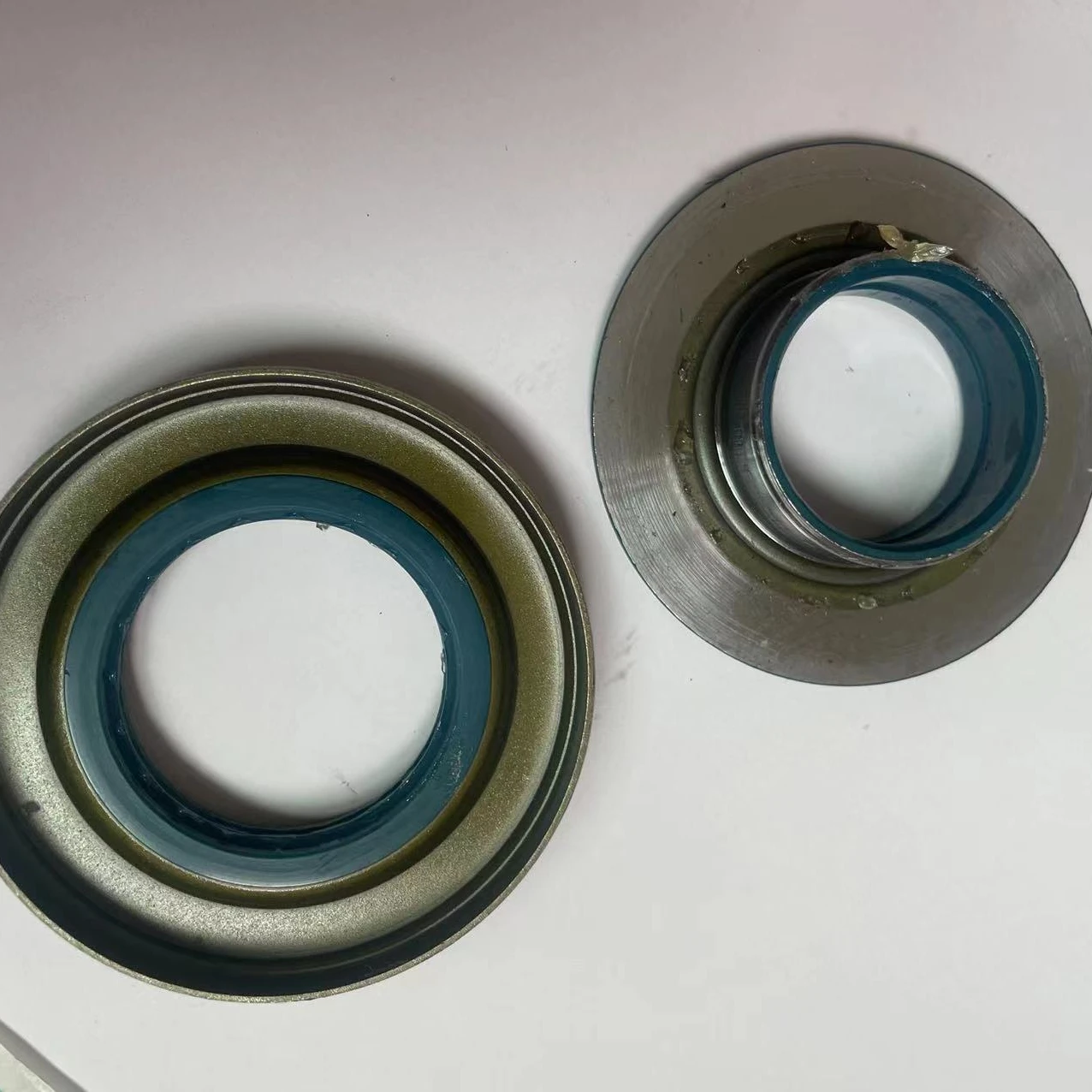 China Zenizhi factory manufacturing high quality rubber new process combination oil seal rotary oil seal longer service life for