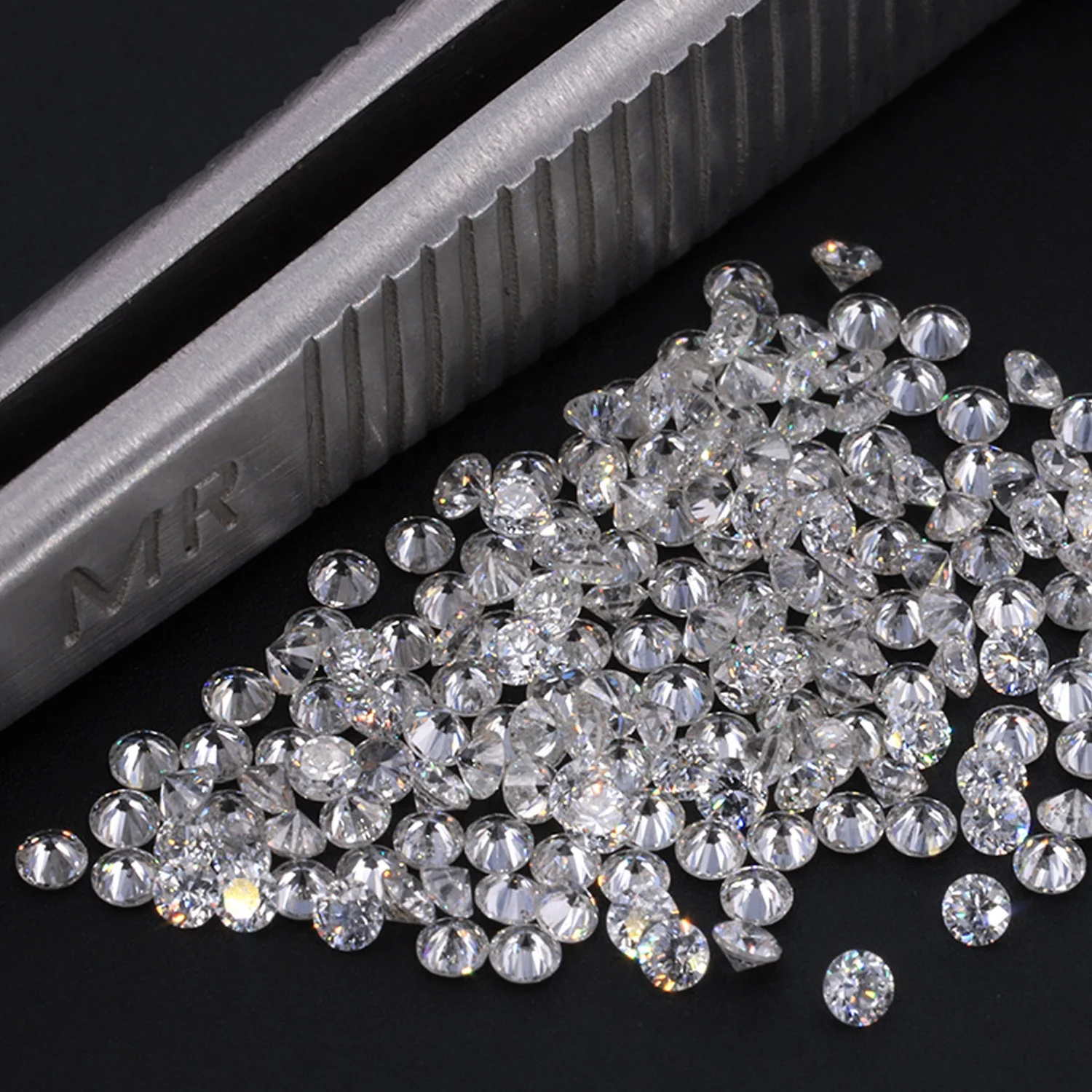 Abiding Factory Price DEF Color VS Round Melee 0.7mm-2mm HPHT Loose Melee Diamonds Lab Grown CVD Melee Diamonds