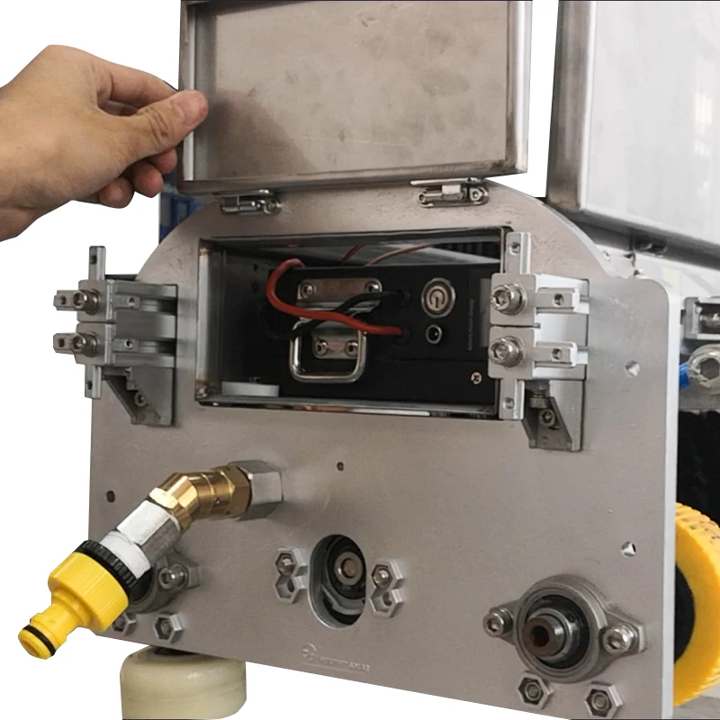 Solar photovoltaic panel cleaning robot automatic spray and brush photovoltaic panel cleaning