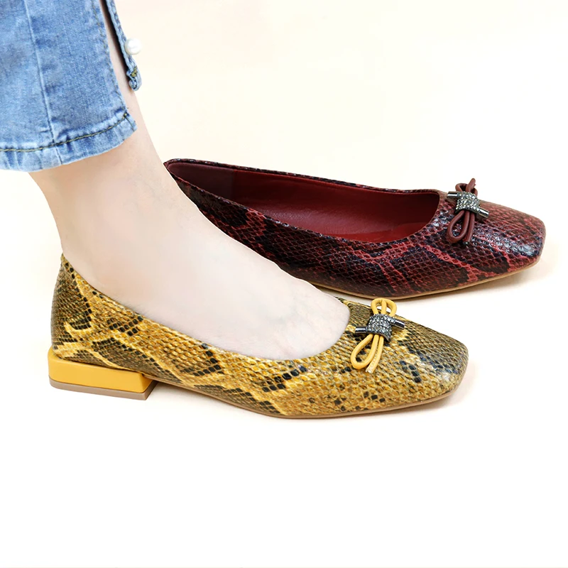 Crocodile Skin Pattern comfortable Flat ballet shoes pumps high quality latest pu bow buckle women shoes low Square heel shoes