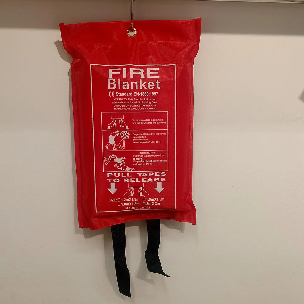 Emergency Fire Blanket For  Extinguisher Blanket 1x1m High Visibility CE Certified for Home, Kitchen Car Van RV Office Reusable