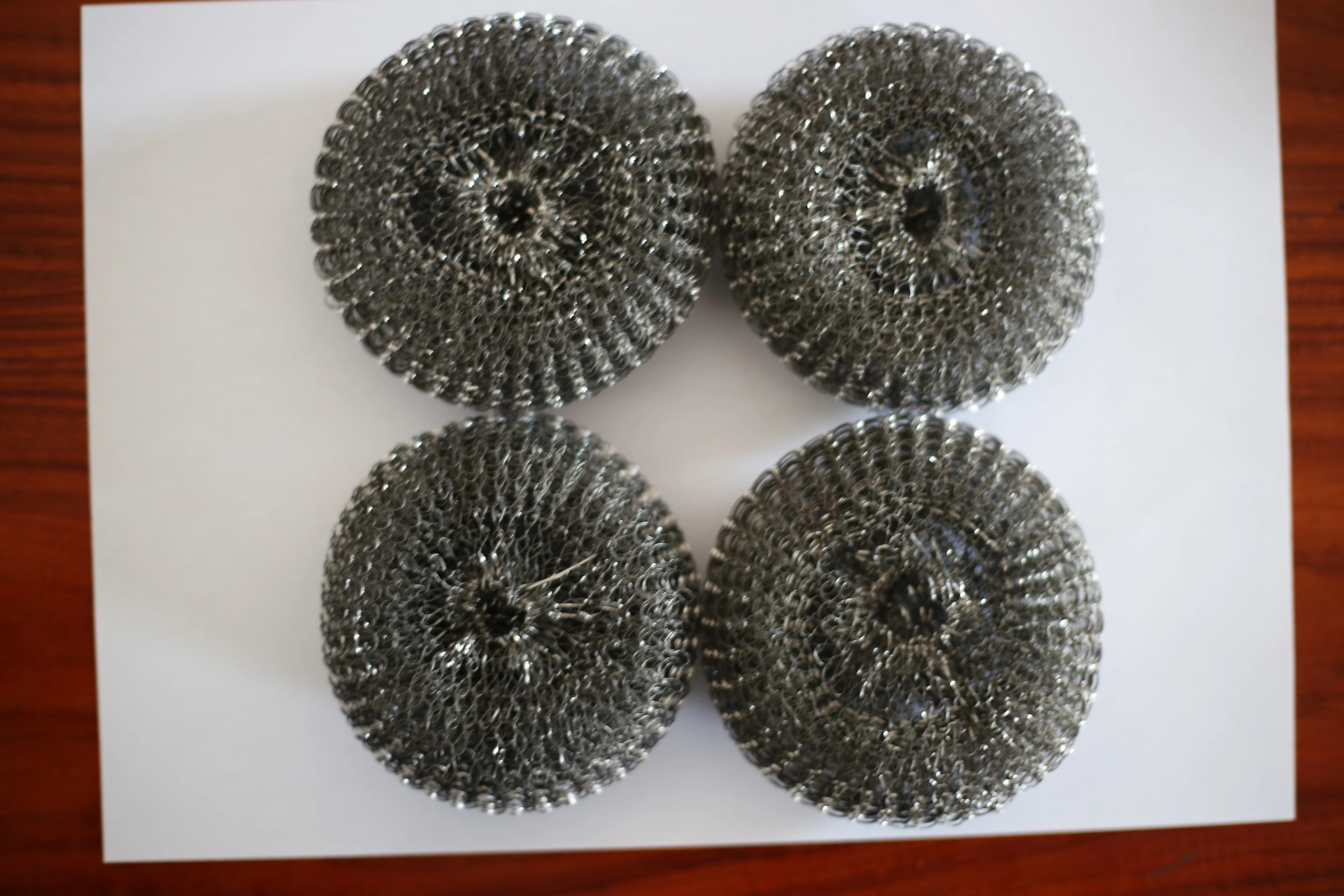 factory supplying stainless steel wire ball 0.13mm wire automatic scourer  spiral  wire ball kitchen cleaning scourer