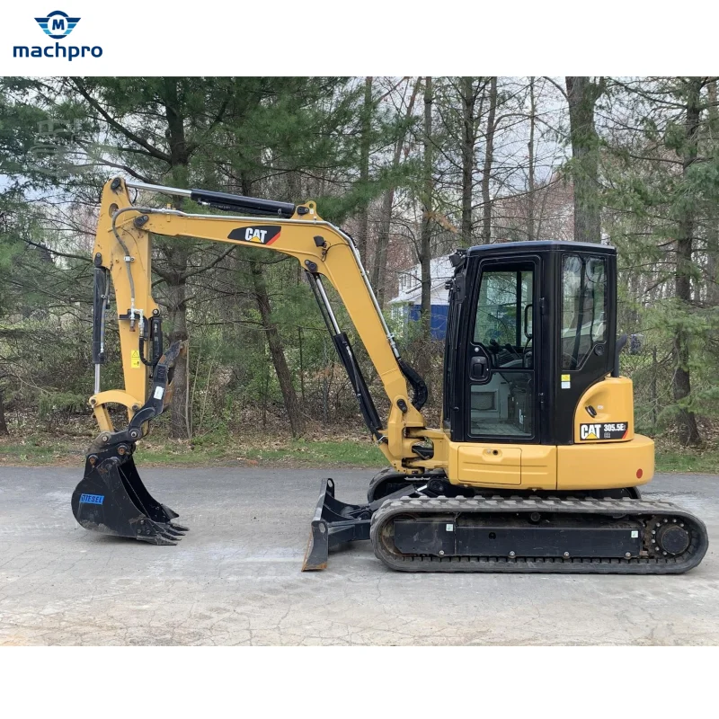 POWERFUL CATERPILLAR 305.5E2 EXCAVATOR 5.4 TON WORK WEIGHT FOR TOUGH TASKS