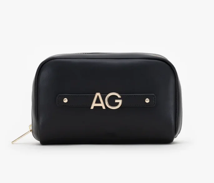 Custom logo zipper toilet  wash bag personalized womens toiletry bag pu leather travel cosmetic pouch bag  for women girls