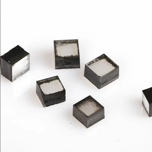 Wholesale cvd lab grown rough uncut synthetic diamonds price per carat china supplier