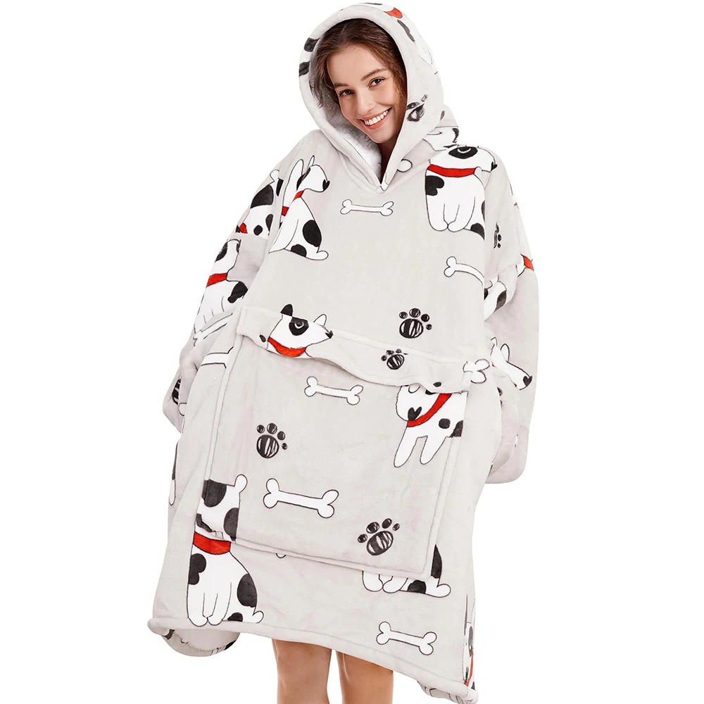 Customized Wholesale Factory Oversized Size Sherpa Blanket Sweatshirt Fleece Hug Hoodie Blanket Wearable For Women And Men