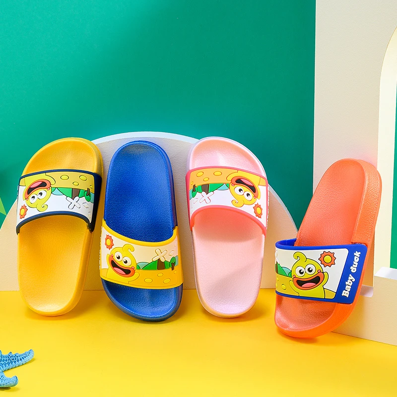 
New popular Summer cartoon children and girls slippers non-slip wear fashion flip-flops children slippers 