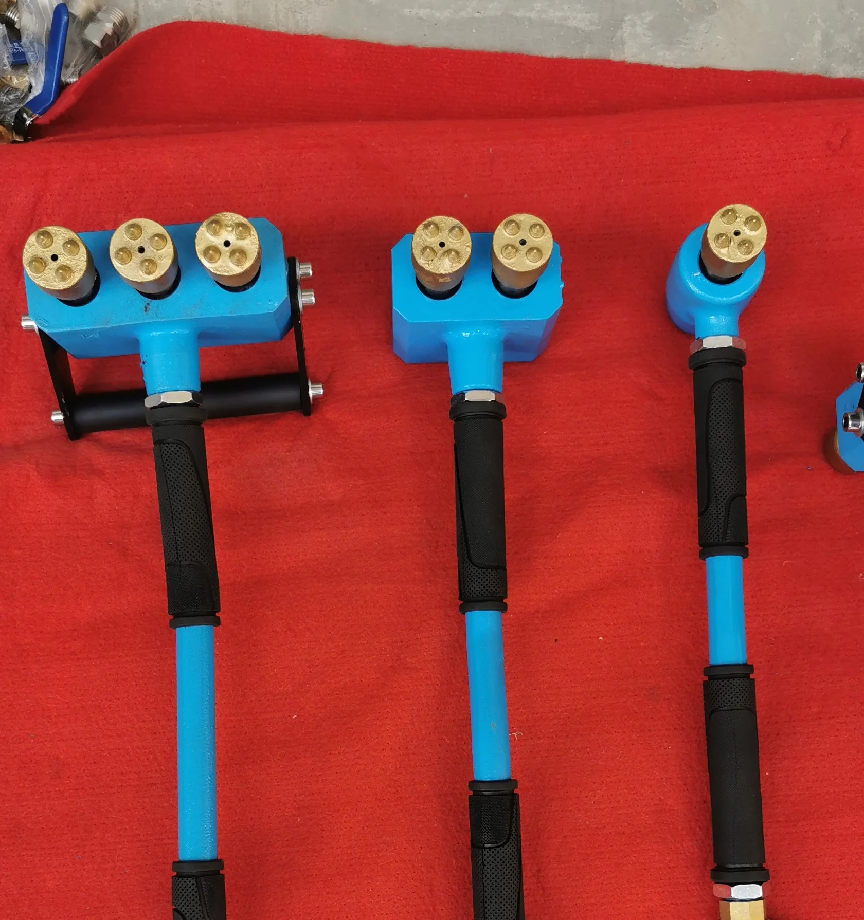 Hand-push 11-head Concrete Chipping Machine Electric Bush Hammer