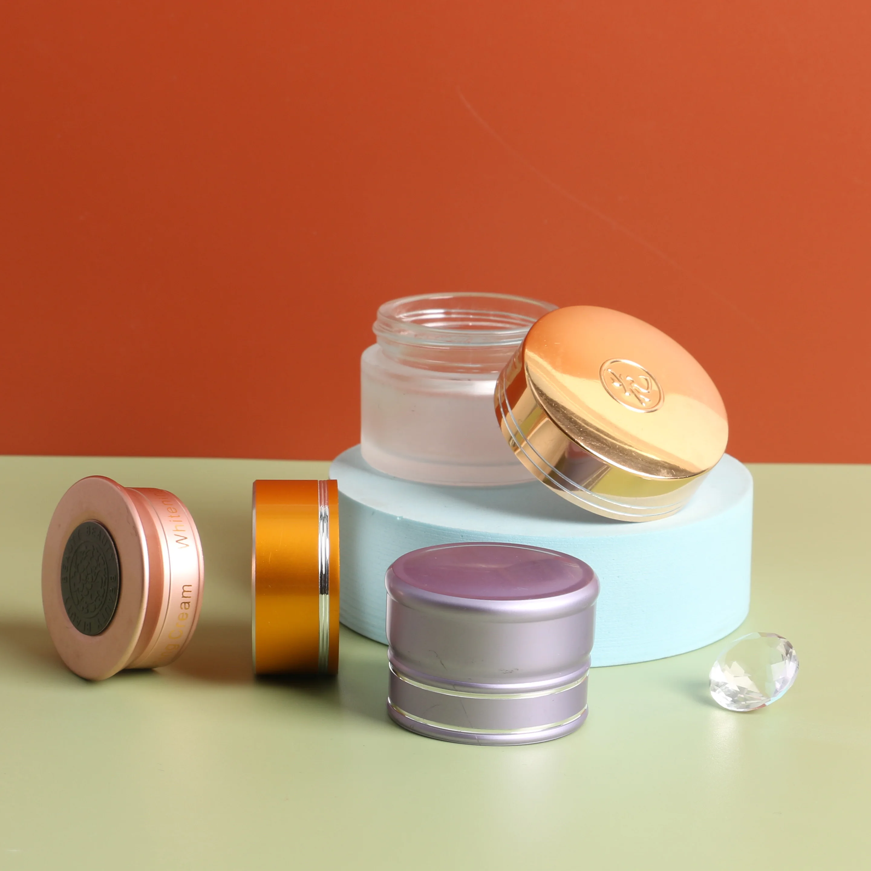 50ml 53mm 28mm 70/400 custom metal golden layer refillable cosmetic aluminum plastic bottle cap