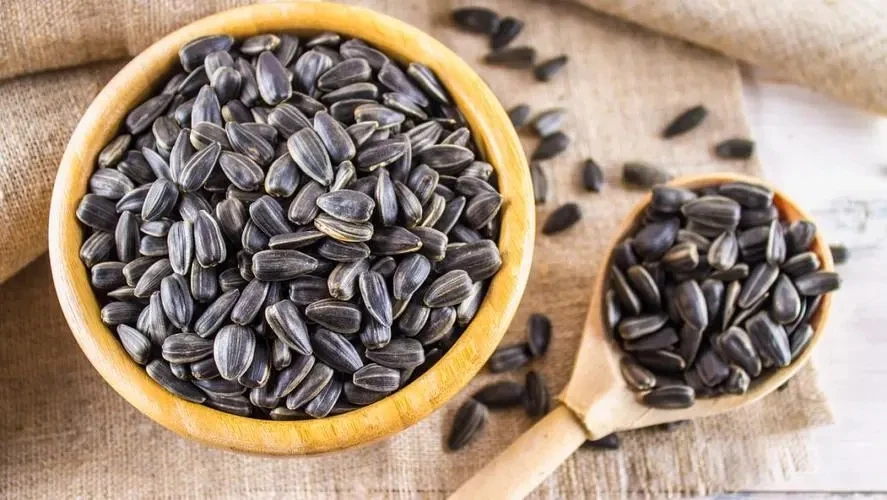 wholesale Non-GMO provides high nutrition and functionality.seed used in Solid drinks Sunflower Seed Protein