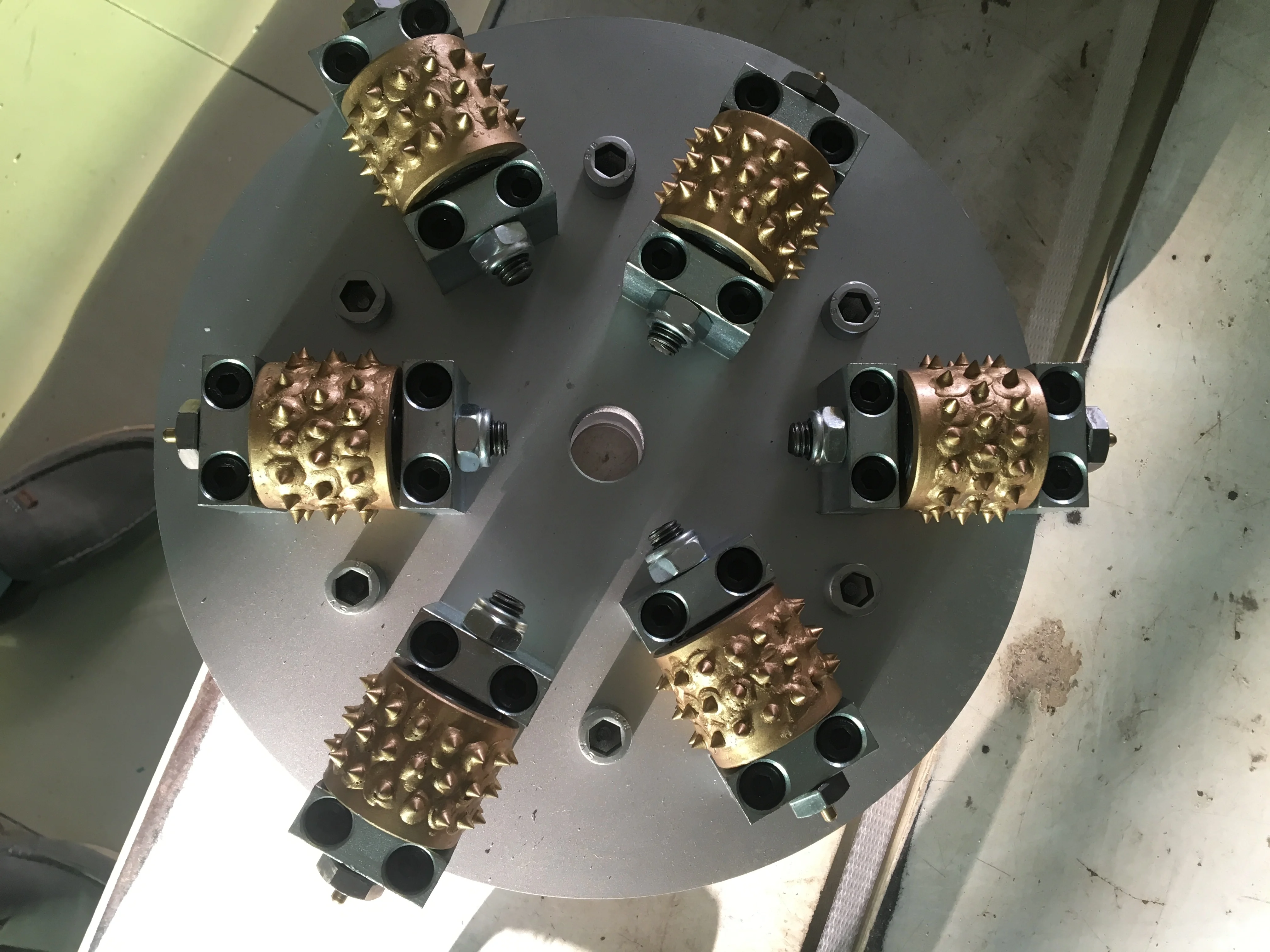 Granite bush hammer finish block Diamond Bush hammer grinding disc