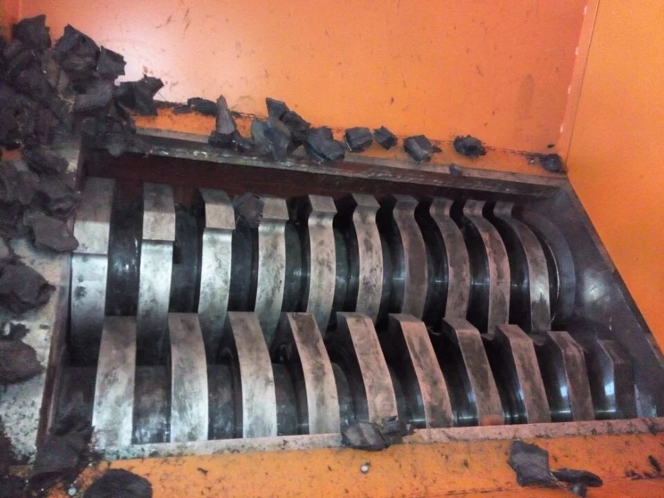 OTR Tyre Recycling Machine For Making Rubber Powder