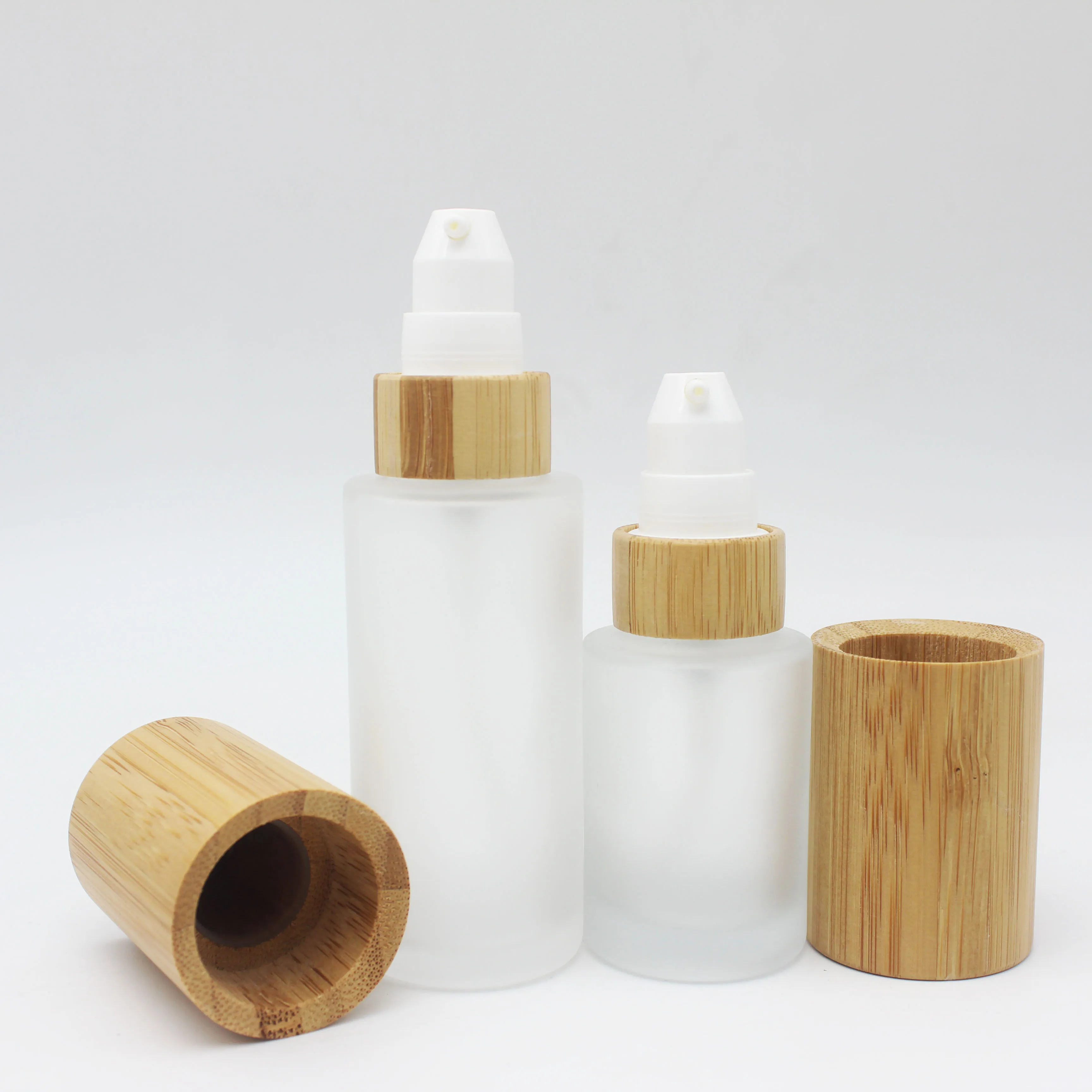 frosted glass cream bottle 30ml 50ml 100ml 120ml flat shoulder lotion serum bottle with bamboo pump lid BFB-011Z