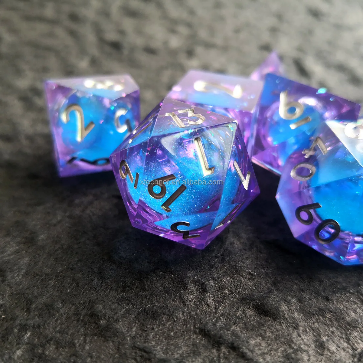 Full Set Handmade Liquid Core Dice Purple and Blue Resin Sharp Dice Resin RPG D&D Dungeons and Dragons Dice Set
