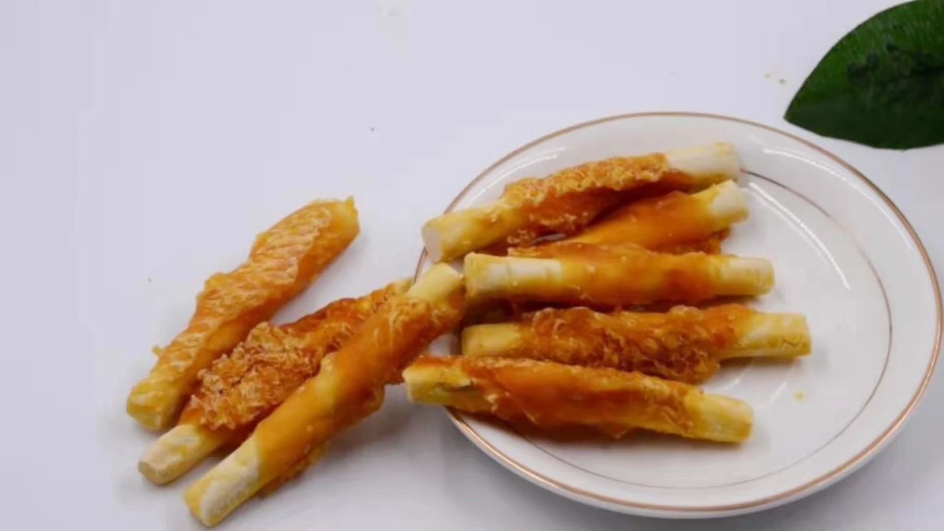 Factory direct sale pet food BBQ chicken  chicken liver beef with rawhide stick cheap price dog chewy