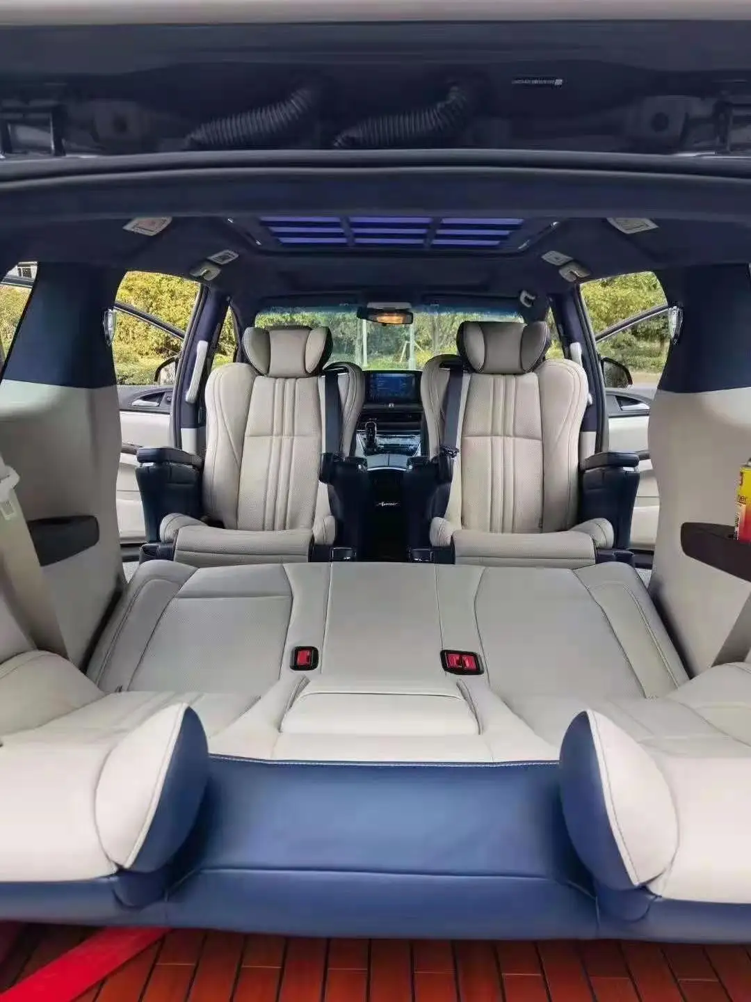 Factory  Power  car Interior parts Auto seat \Vip seat\electric seat  for  LUXURY VIP CARS /BUS for minibus