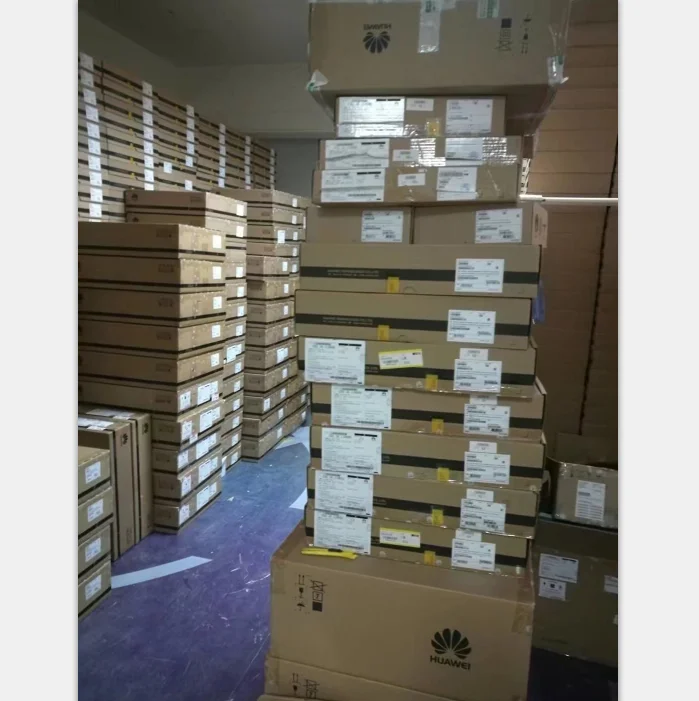 2022 в наличии S5735-S32ST4X S5700 серии 24 x GE SFP
