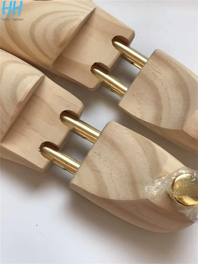Shoe Trees wooden stretchers cedar Red Cedar Wood Adjustable Shoe Trees Wood Big Adjustable Shoe Tree