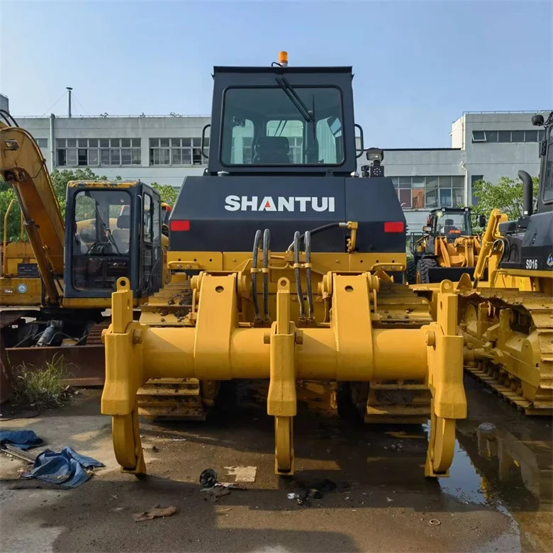23 ton used shantui sd22 bulldozer from China in good condition and quality ready for sale