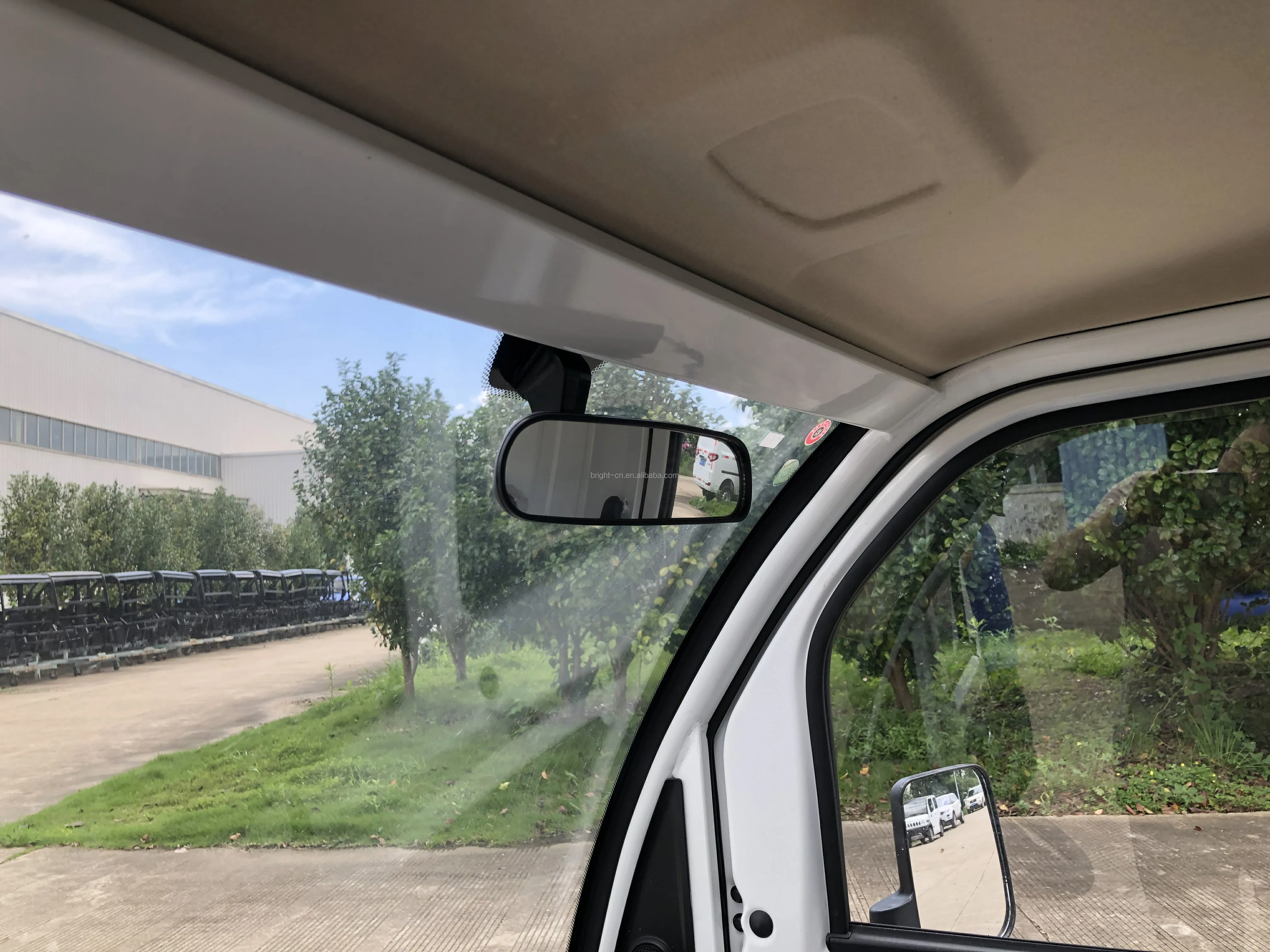 Hot Sale COC EEC Certificated Cargo Used Electric Car Truck Van Scooter Made in China