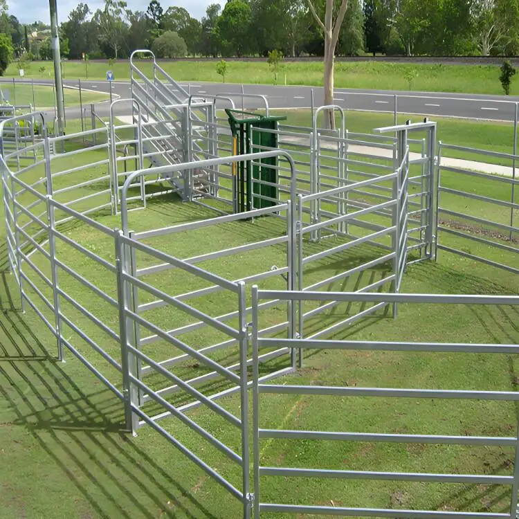 Low Price High Quality China Cattle Horse Sheep Stockyard Fence Panel
