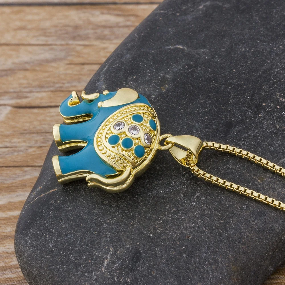 QIKU Exquisite Fashion Elephant Crystal Rhinestone Pendant Necklace Copper Cubic Zirconia Jewelry Gift Women Custom Personality