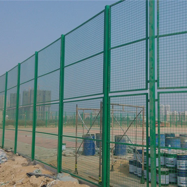 Privacy 8 X 8 Play Game Metal Gate 2 Metere High Crib Perforate Steel Fence In Ground Fence Post