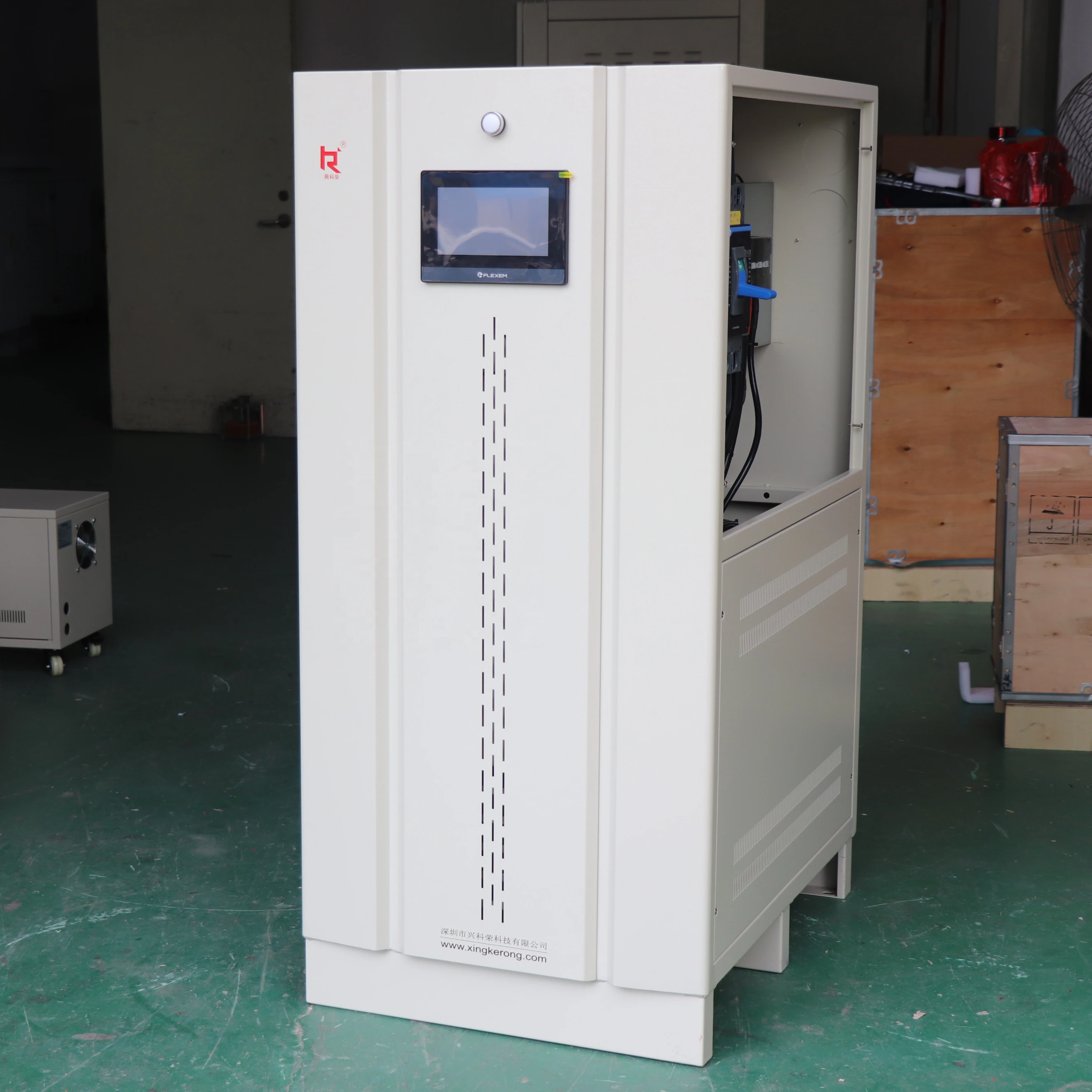 SCR Static 150KVA Three-phase independent regulation AVR Voltage Stabilizer input 304-456V Output 380V Three Phase Regulator