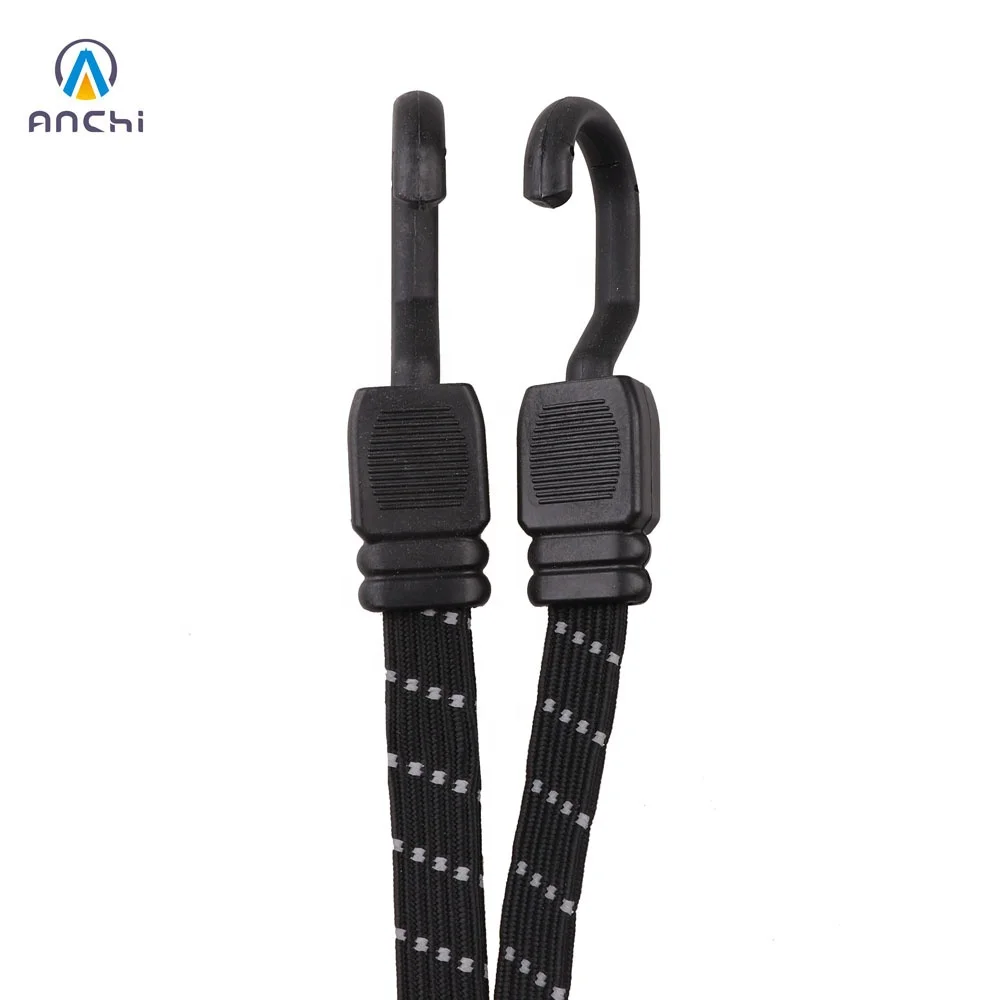 Эластичный отражающий плоский банджи-шнур шириной 18 мм 77 см со стальными крючками с полипропиленовым покрытием