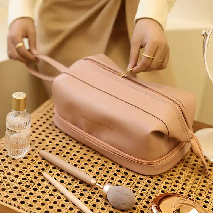 Wholesale Custom Promotional Cosmetic Bag Waterproof PU Makeup Bag