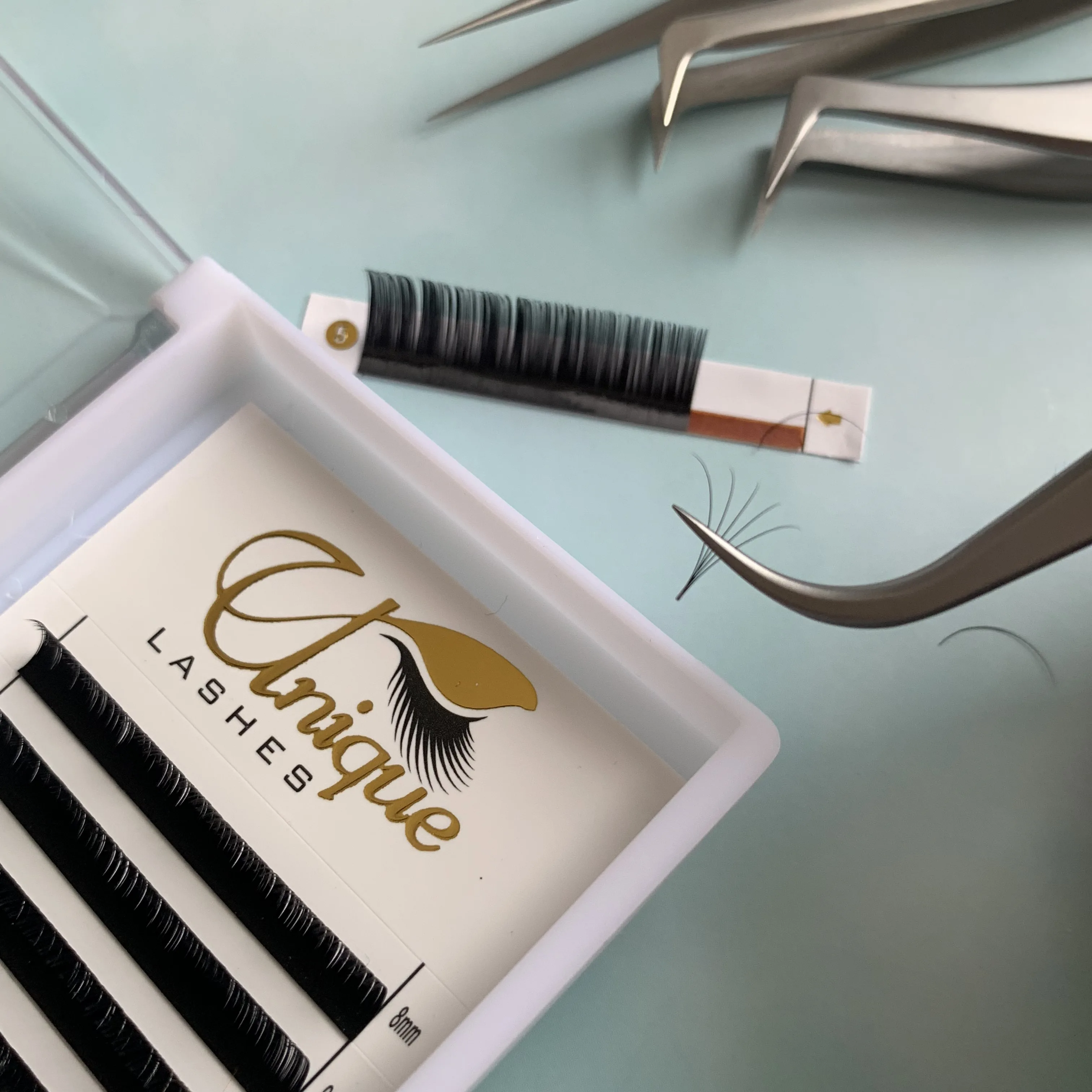 Easy fan individual handmade lash extensions 0.03 0.05 0.07 0.10 0.12 0.15 0.18 0.20 lash tray wholesale