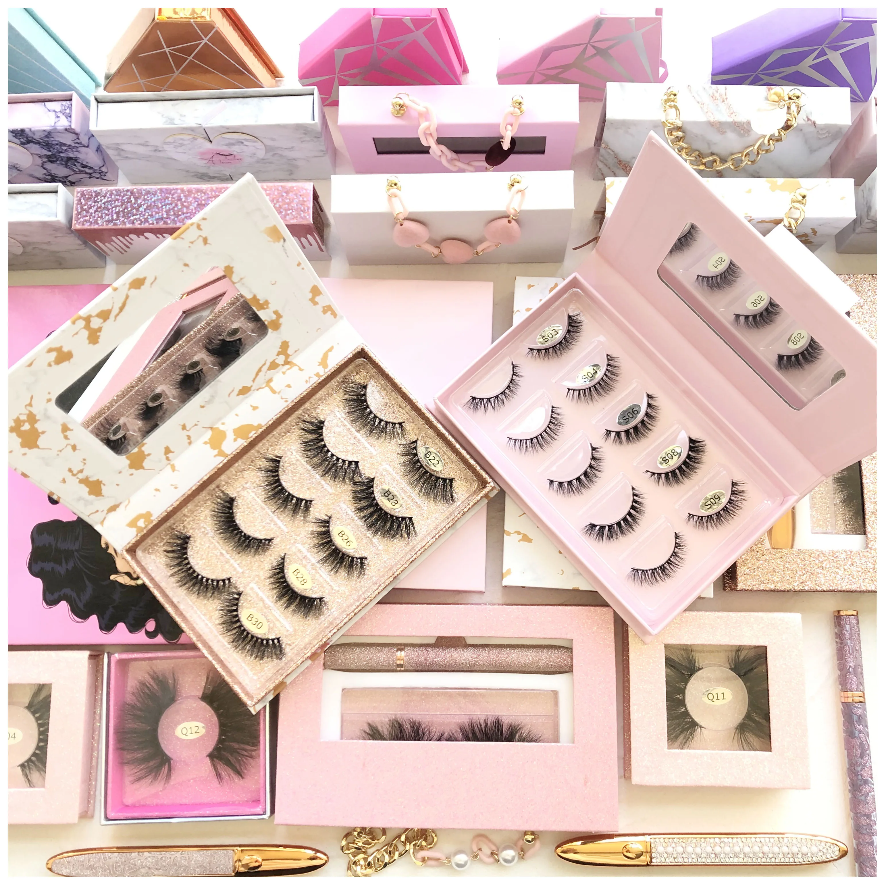 
iShero mini eyelash book with mirror 16mm lashes 3d natural curly mink eyelashes with custom eyelash box 