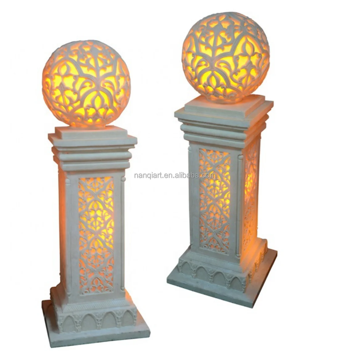 Guangzhou Nanchi Factory Good Quality Hand Carving Garden Sculptures Modern Abstract Art Hollow Artificial Stone Statue Lights