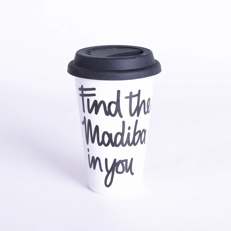 OEM экологически чистый Пользовательский логотип роскошный черный цвет Двойная Стенка керамическая кружка для путешествий с силиконовой крышкой