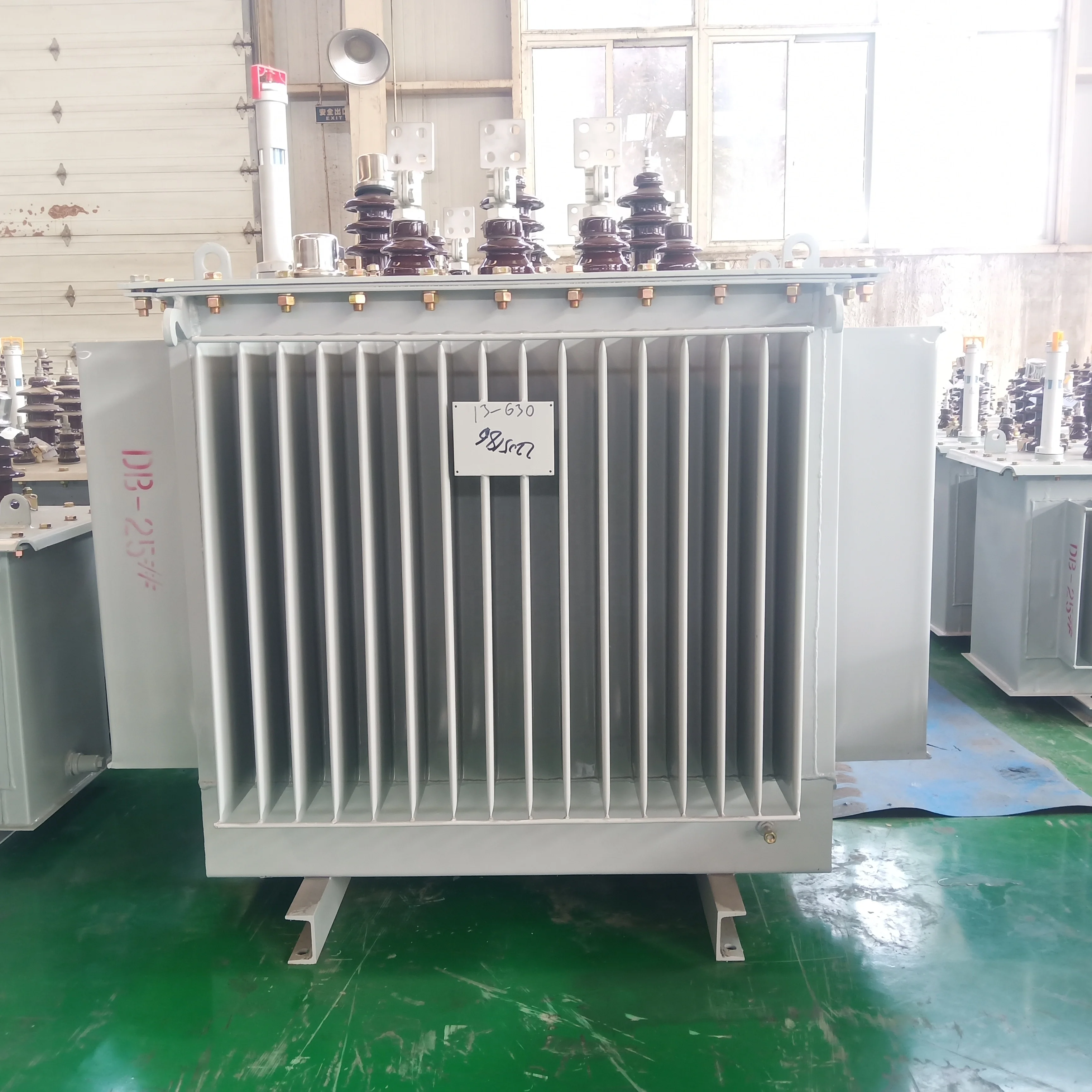 Oil immersed transformer three phase 25 kv 33kv 100kva 200kva 400kva oil immersed power transformer manufacturer