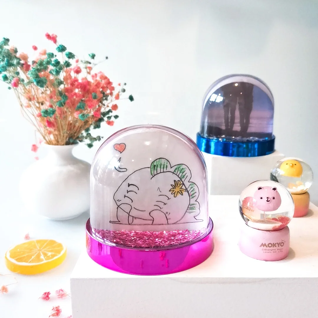 Wholesale Unicorn Snow Ball Photo Frame Nice Crystal Water Images Plastic Frame