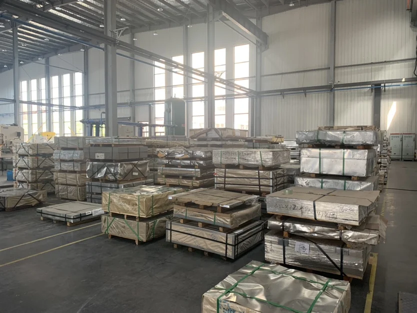 JT Empty Metal Tin Can With Screw Thread Circle Can Customized Color And Logo For PVC Glue Or Other Glue Packaging