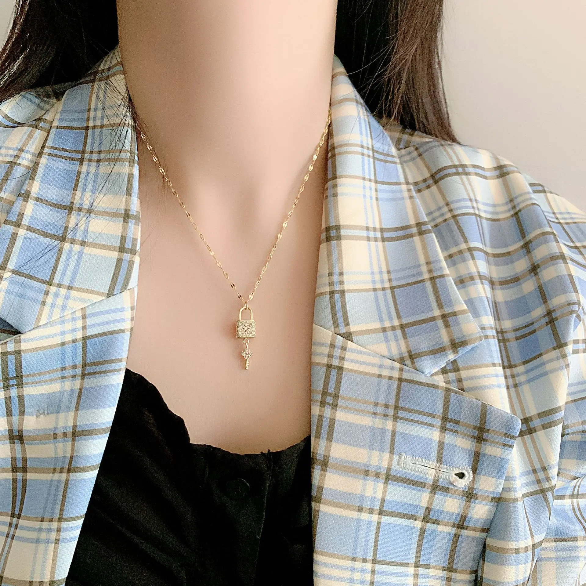 Gold-plated charm pendant titanium stainless steel exquisite diamond fish tail key peanut necklace jewelry for women