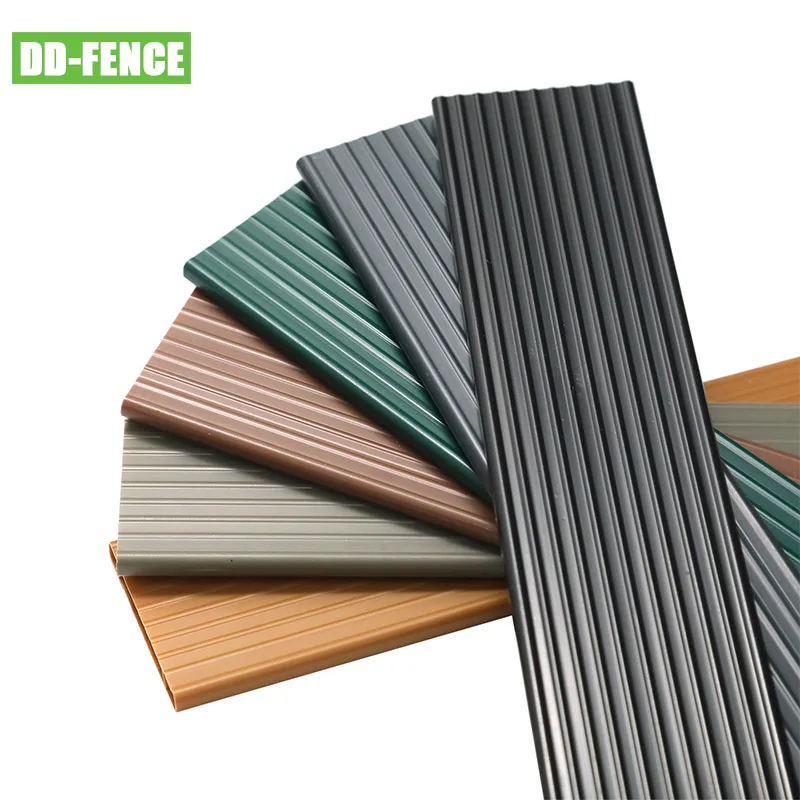 Hot Sale New Design Black Color Wire Fencing Privacy Mesh Panel Fence with PVC Slat for Garden House Yard Farm Playground School