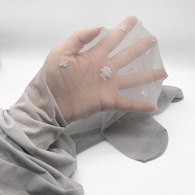 
New Summer Children Girls Stockings Sheer Silk Ballet Stockings Transparent Pantyhose Ultra-thin Core Spun Yarn Little Bee 