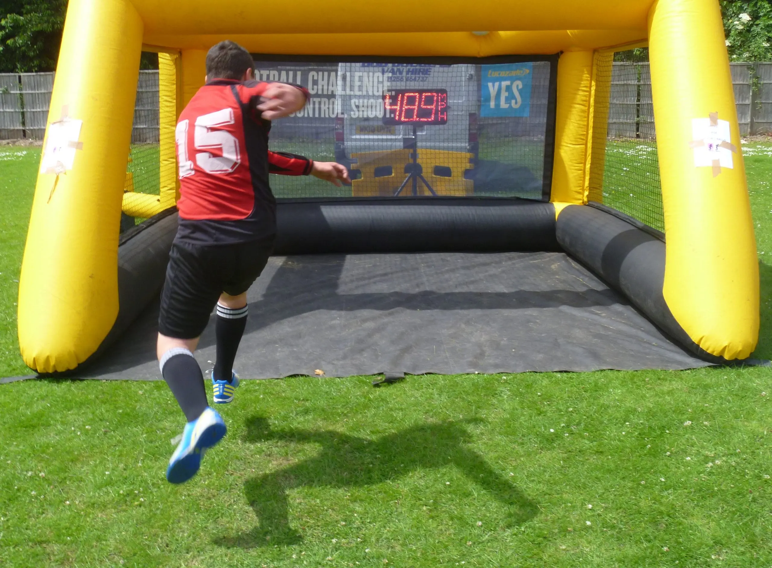 interactive inflatable speed cage IPS football training field sports game