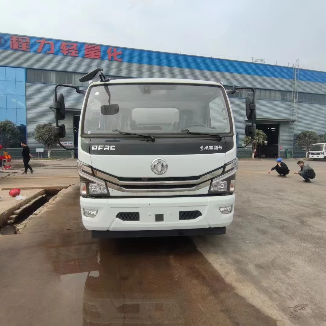 China factory price Dongfeng 4x2 airport fuel tank trucks aviation palm oil fuel tank tanker truck capacity