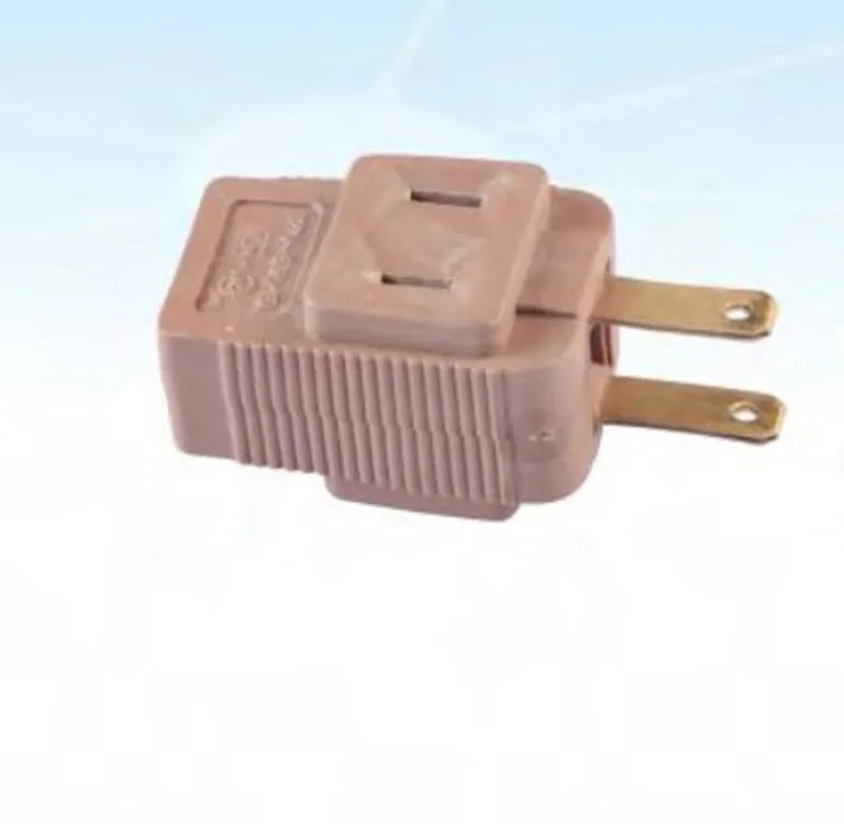 
US 2pin plug adaptor to 3 outlets/ us 3 outlets adaptor 