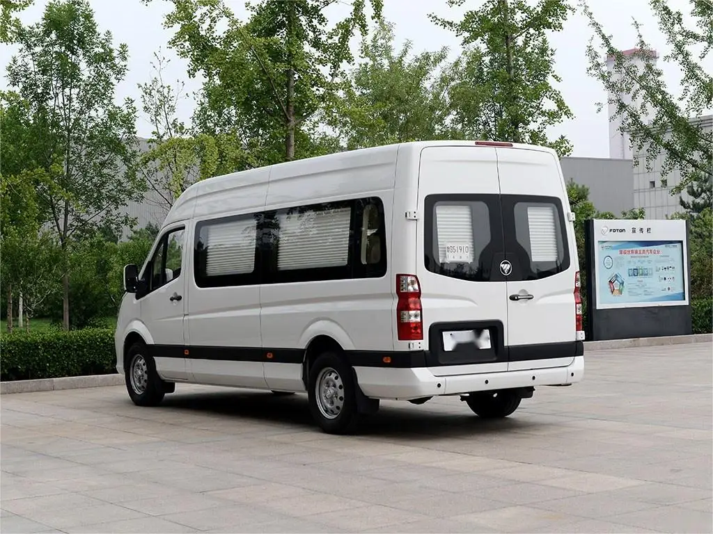 На складе низкая цена 2023 Futian Tuyanuo Jixiang Многофункциональный 2 0 T руководство 5/6/7/9 мест дизельный микроавтобус настраиваемый