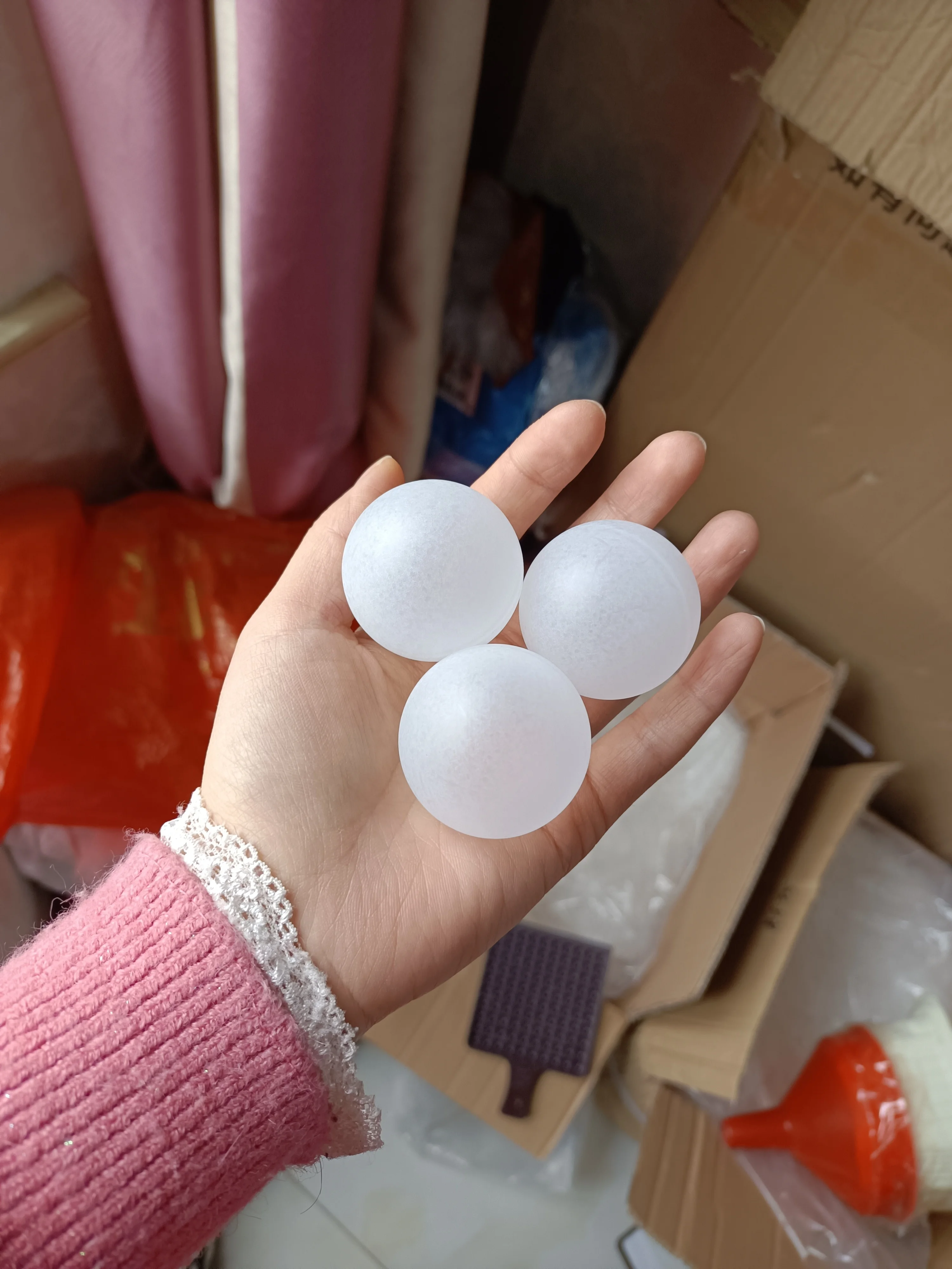 Bulk 1 inch 25.4mm 35.56mm PP polypropylene hollow plastic floating balls for deodorant roll on ball