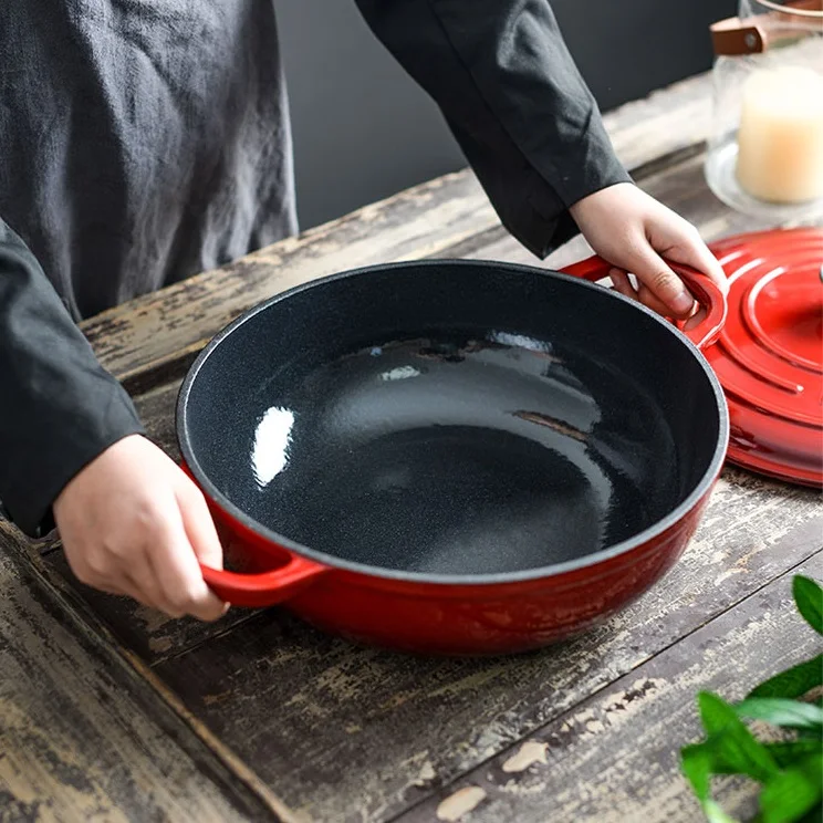 Low MOQ Enamel Pan Multi-function Non-stick Cast Iron Pots Set Cookware Casserole for Kitchenware