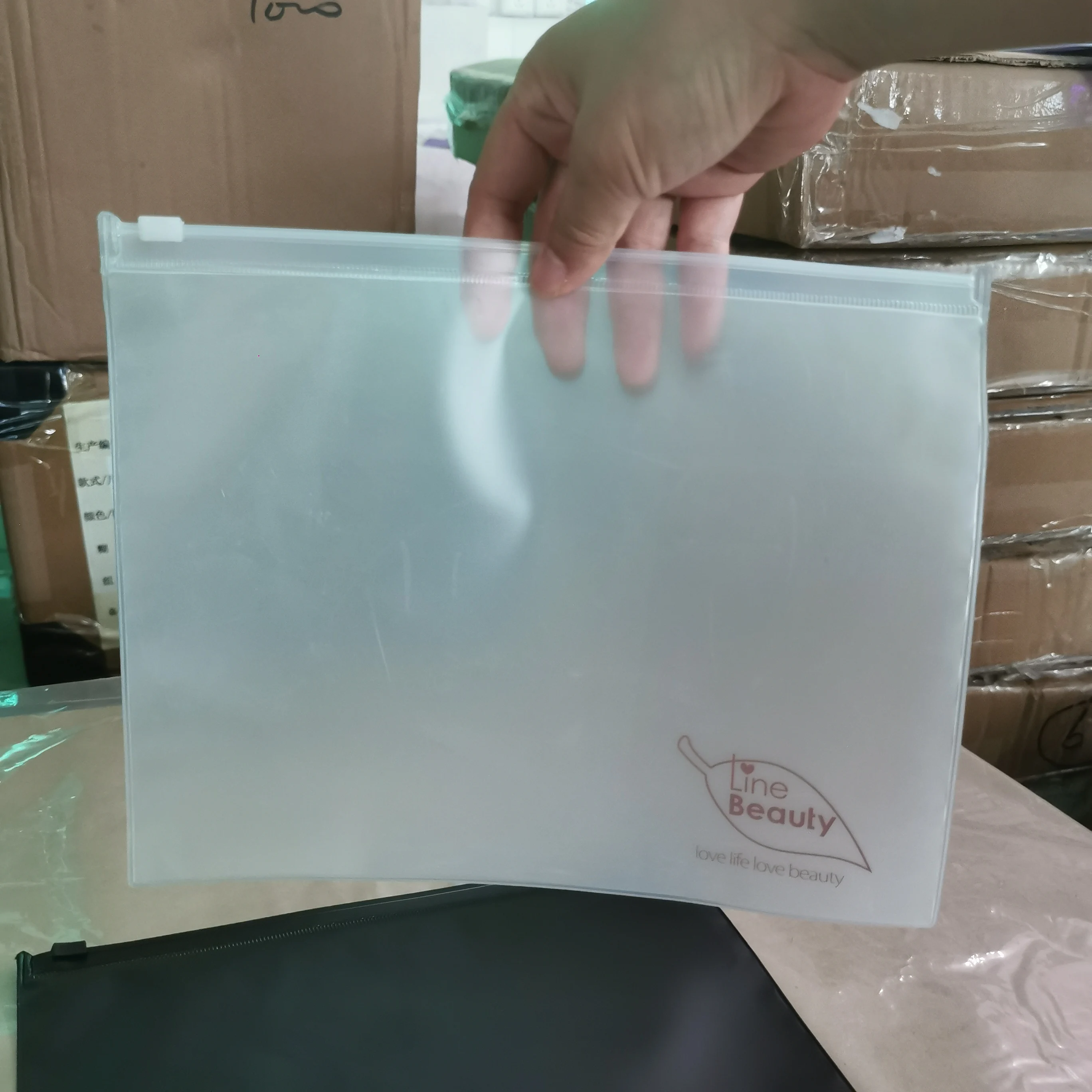 Custom Matte/frosted Reusable Biodegradable Plastic Packaging Zipper Bags shoes Swimwear Zip Lock Clothing Clear Bags With Logo